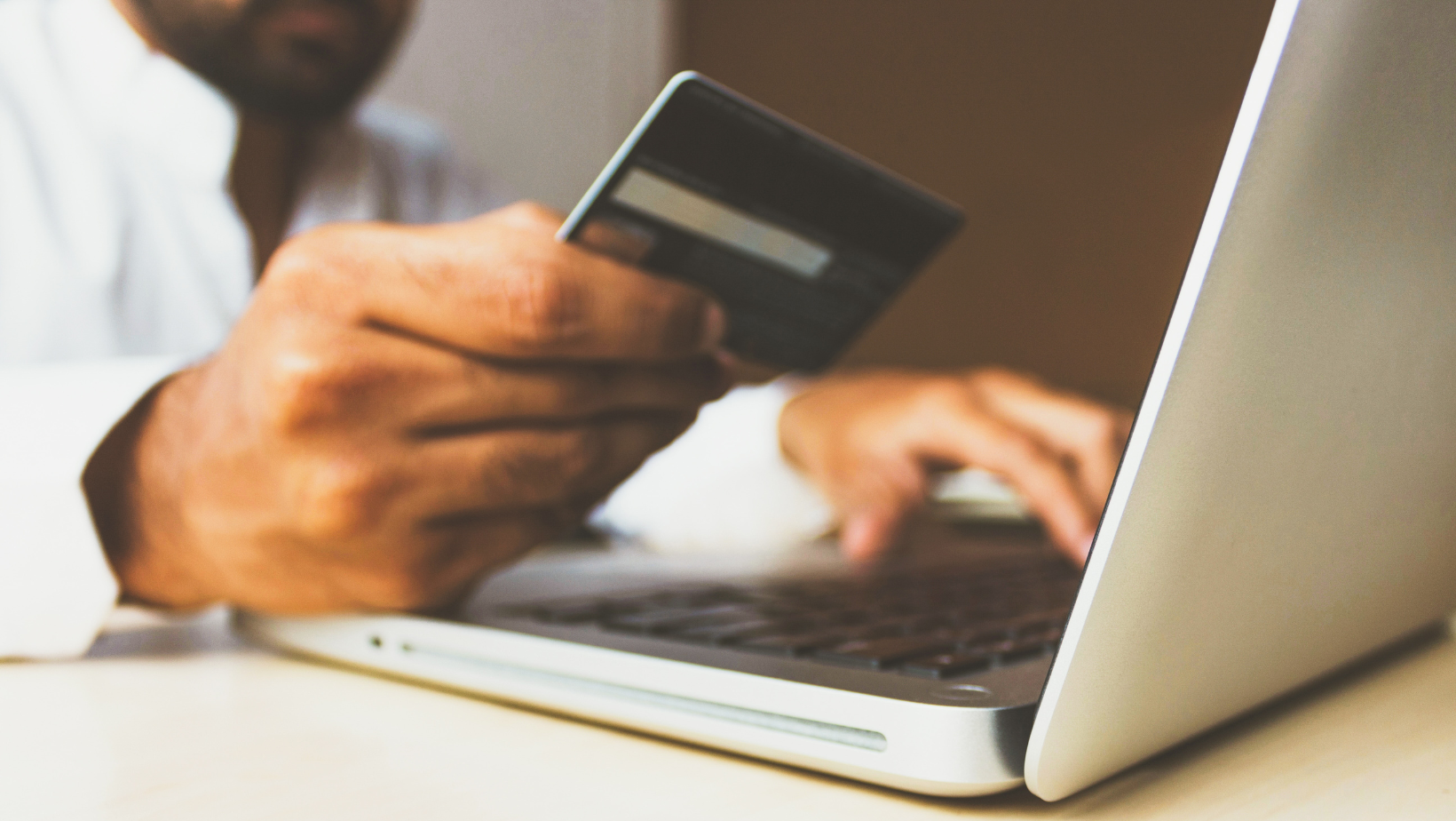 How to Choose a Payment Processor for E-Commerce